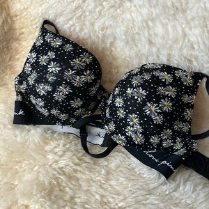 Victoria’s Secret Push-Up Bra